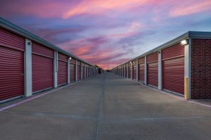 Advantage Storage - Main St.