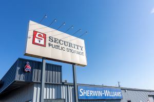 Security Public Storage - Fresno - Blackstone