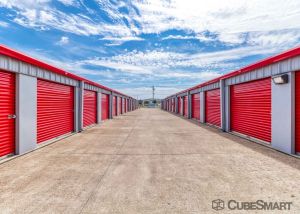 CubeSmart Self Storage - Hutto - 646 West Front Street