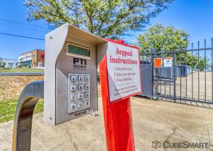 CubeSmart Self Storage - Tyler - 6212 Hollytree Dr