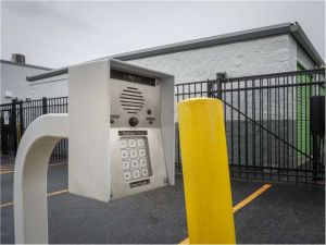 Extra Space Storage - 8130 - Chicago - 60th Street
