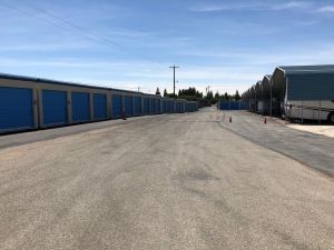 SJ Storage of Elk Grove