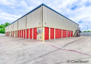 CubeSmart Self Storage - Pflugerville - 13601 Dessau Rd