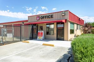 Security Public Storage - Fairfield