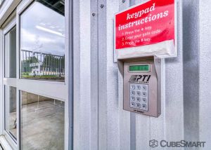 CubeSmart Self Storage - Warrensville Heights - 24900 Emery Rd