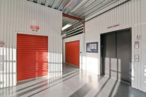 Prime Storage - Clifton