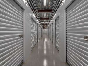 Extra Space Storage - 7027 - Tampa - 10110 Anderson Rd