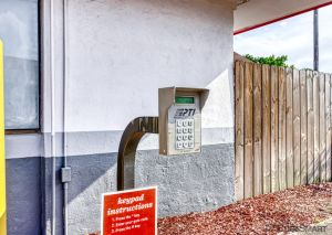 CubeSmart Self Storage - Charleston - 1003 Folly Rd