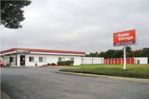Public Storage - Brick - 96 Brick Blvd
