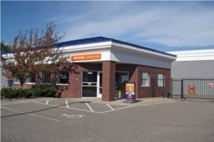 Public Storage - Apple Valley - 7233 155th St W