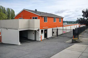 Public Storage - Burien - 15400 1st Ave S