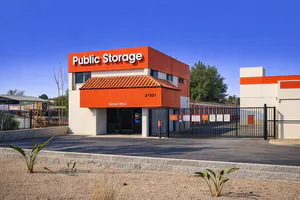 Public Storage - Canoga Park - 21321 Vanowen St