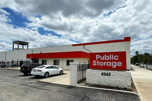 Public Storage - Baltimore - 4343 York Road