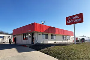Public Storage - Milwaukee - 5730 N Lovers Lane Road