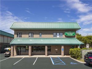 Extra Space Storage - 1034 - Port Washington - Bayles Av