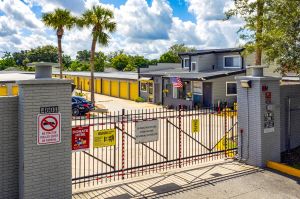 Storage King USA - 052 - Orlando FL - Orange Blossom Trail