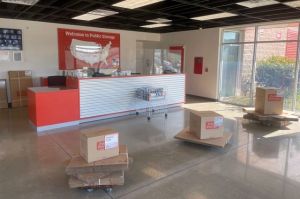 Public Storage - Houston - 17114 Clay Rd