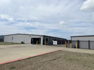 Castlerock Storage - Paris TX