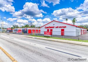 CubeSmart Self Storage - FL Fort Myers Palm Beach Blvd