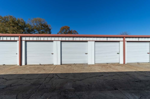 Mini Mall Storage - Batesville