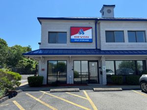 Devon Self Storage - 9176 - Village Common