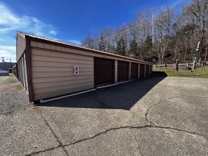 Mini Mall Storage - Elkview