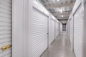 StorQuest - Paramount Rosecrans