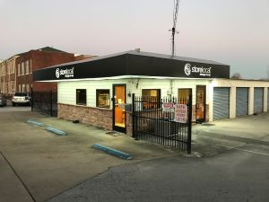 Storelocal Self Storage - Spring Hill