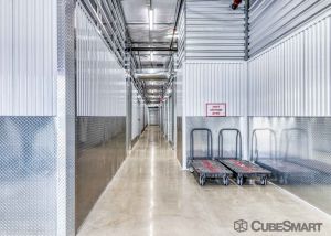 CubeSmart Self Storage - 7930 Southwest Loop