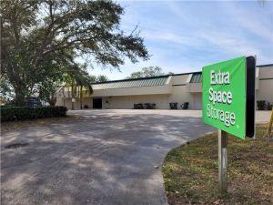 Extra Space Storage - 6039 - Cocoa - Forrest Ave