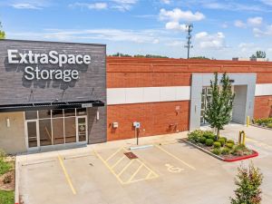 Extra Space Storage - 3745 - Kirkwood - Manchester Rd