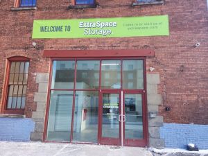 Extra Space Storage - 4028 - Troy - River St