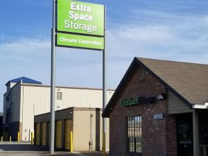 Extra Space Storage - 3207 - Baton Rouge - Florida Blvd.