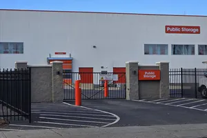 Public Storage - Trenton - 555 N Olden Ave