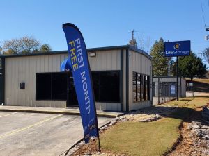 Extra Space Storage - 3630 - Huntsville - Blake Bottom Rd