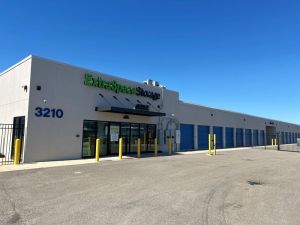 Extra Space Storage - 2078 - Huntsville - Leeman Ferry Rd SW