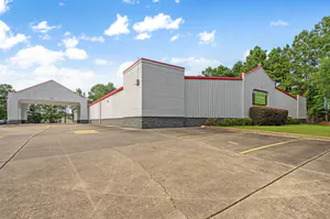 Extra Space Storage - 6398 - Hattiesburg - Oak Grove Rd
