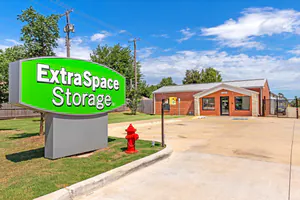 Extra Space Storage - 6371 - Oklahoma City - NW 63rd St