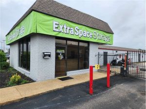Extra Space Storage - 6397 - Memphis - Covington Pike