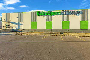 Extra Space Storage - 7967 - Mishawaka - Laurel St