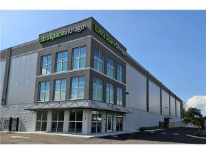 Extra Space Storage - 2038 - Zephyrhills - 7519 Gall Blvd