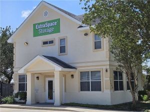 Extra Space Storage - 6529 - San Antonio - 7600 Tezel Rd
