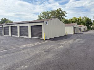 Silverback Storage - Kansas City