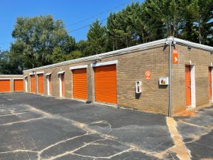 Mini Mall Storage - Shelby - 710 S Morgan St