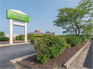 Extra Space Storage - 7022 - Fort Wayne - Maplecrest Rd
