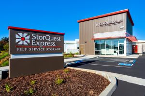 1519 - StorQuest Express - Fairfield Horizon