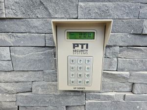 Extra Space Storage - 4275 - Somerset - Elizabeth Ave