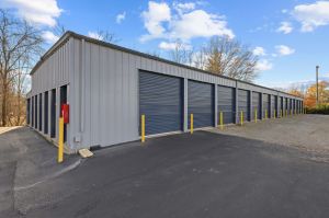 FreeUp Storage Middle Valley Rd