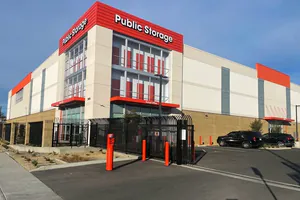 Public Storage - Compton - 3010 N Alameda St