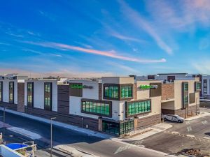 Extra Space Storage - 6110 - Glendale - N 99th Ave